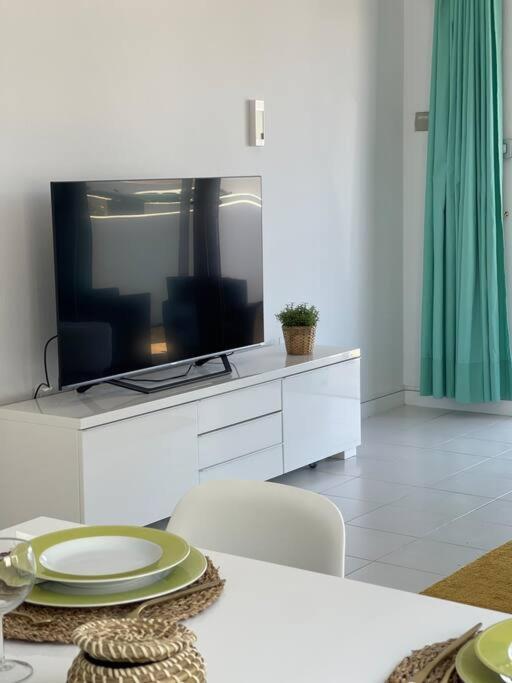 Casa Mesana Nuevo Apartamento En La Playa Con Aire Acondicionado ปลายาออนดา ภายนอก รูปภาพ